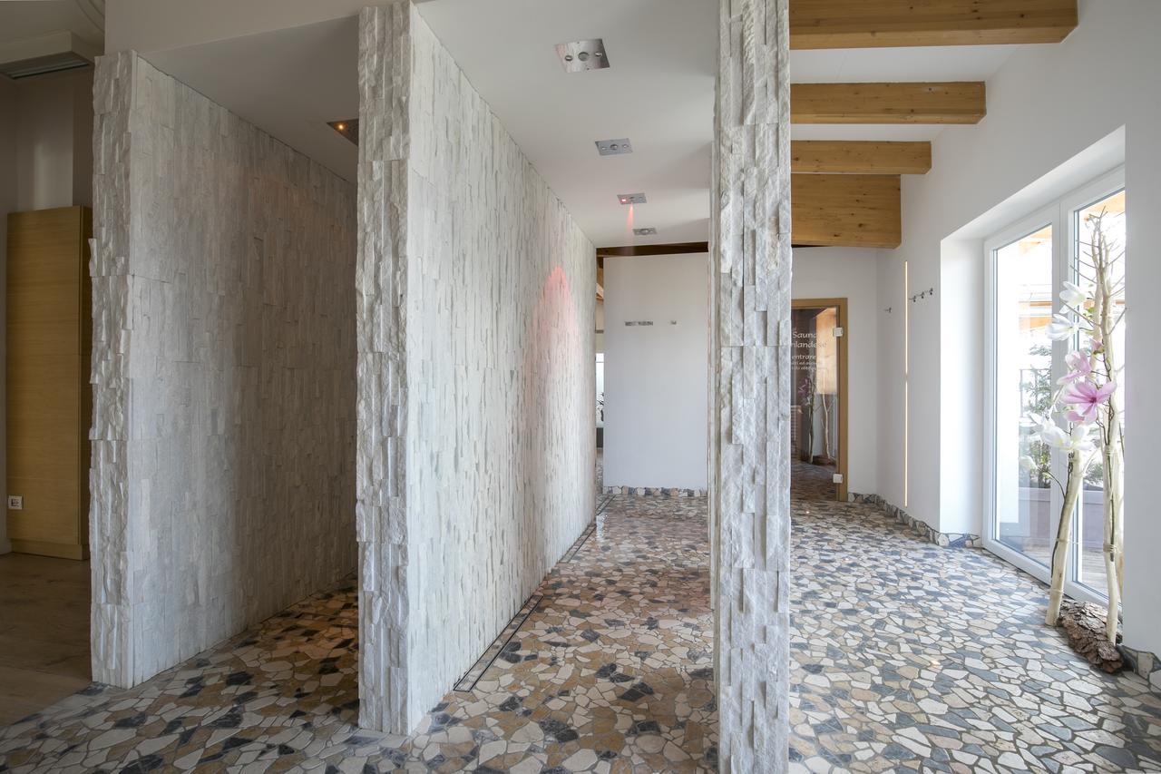 Hotel Luna Bianca Фольгария Экстерьер фото